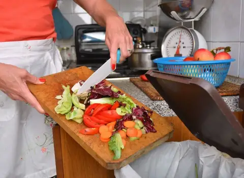 Quick Tips to Reduce Food Waste