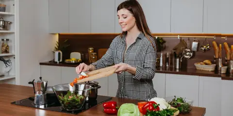 Simple Kitchen Hacks That Help You Save Big Every Month