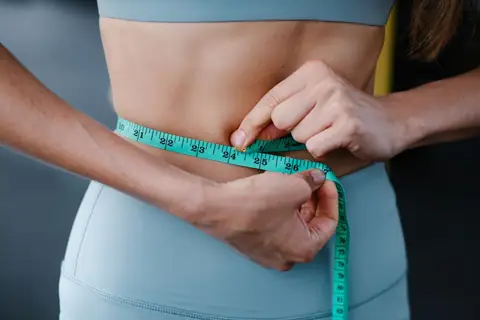 Biochemist Explains Easy Steps to Loose Dangerous Visceral Fat