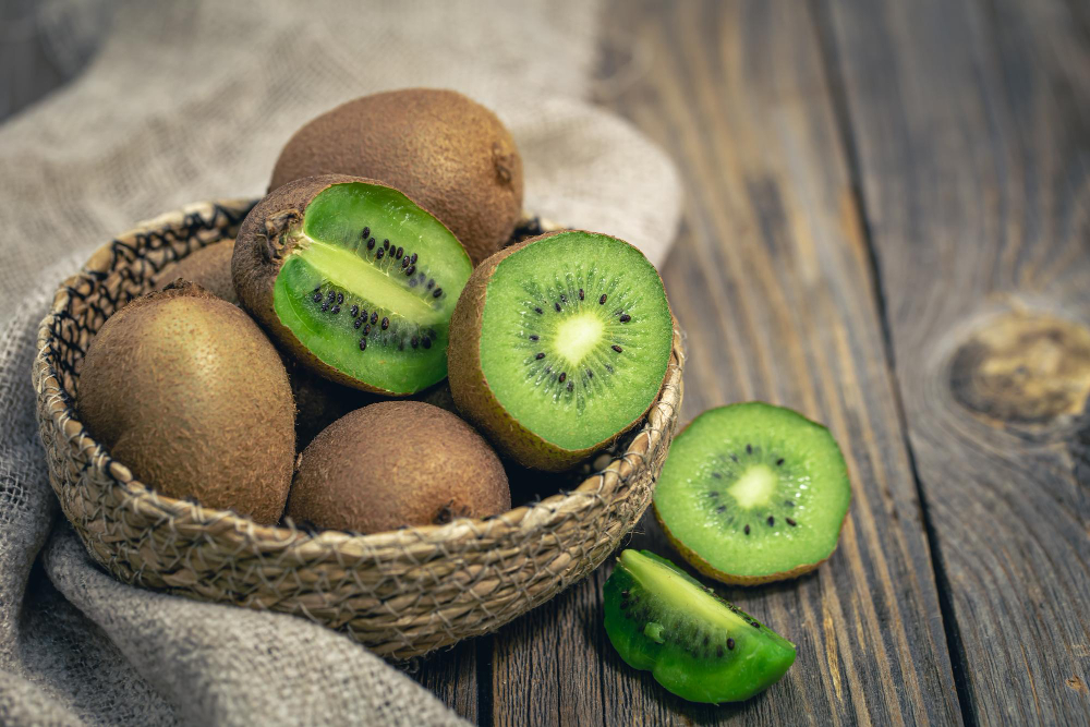 Eating 2 Kiwifruits Daily for 8 Weeks Boosts Skin Firmness and Collagen Production, Study