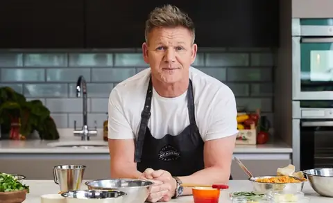 Gordon Ramsay’s Simple Two-Step Herb Chopping Method Makes Them More Flavorful
